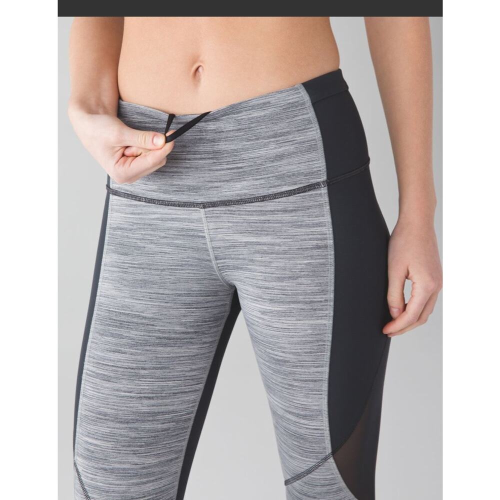 NWT Lululemon Run With The Sun Tight
Space Dye Camo Seal Grey Deep Coal 6